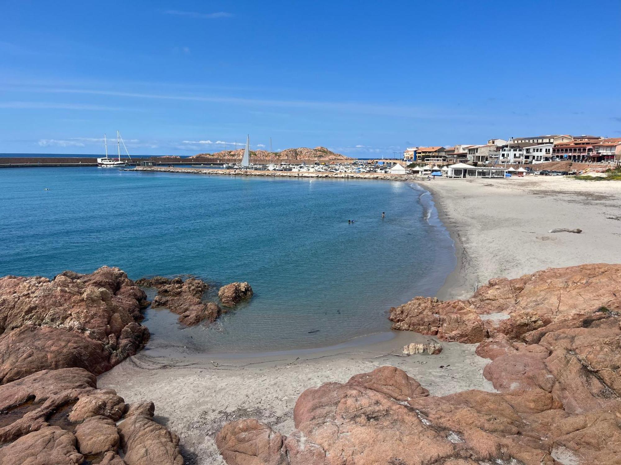 Borgo Spiaggia Isola Rossa Dış mekan fotoğraf