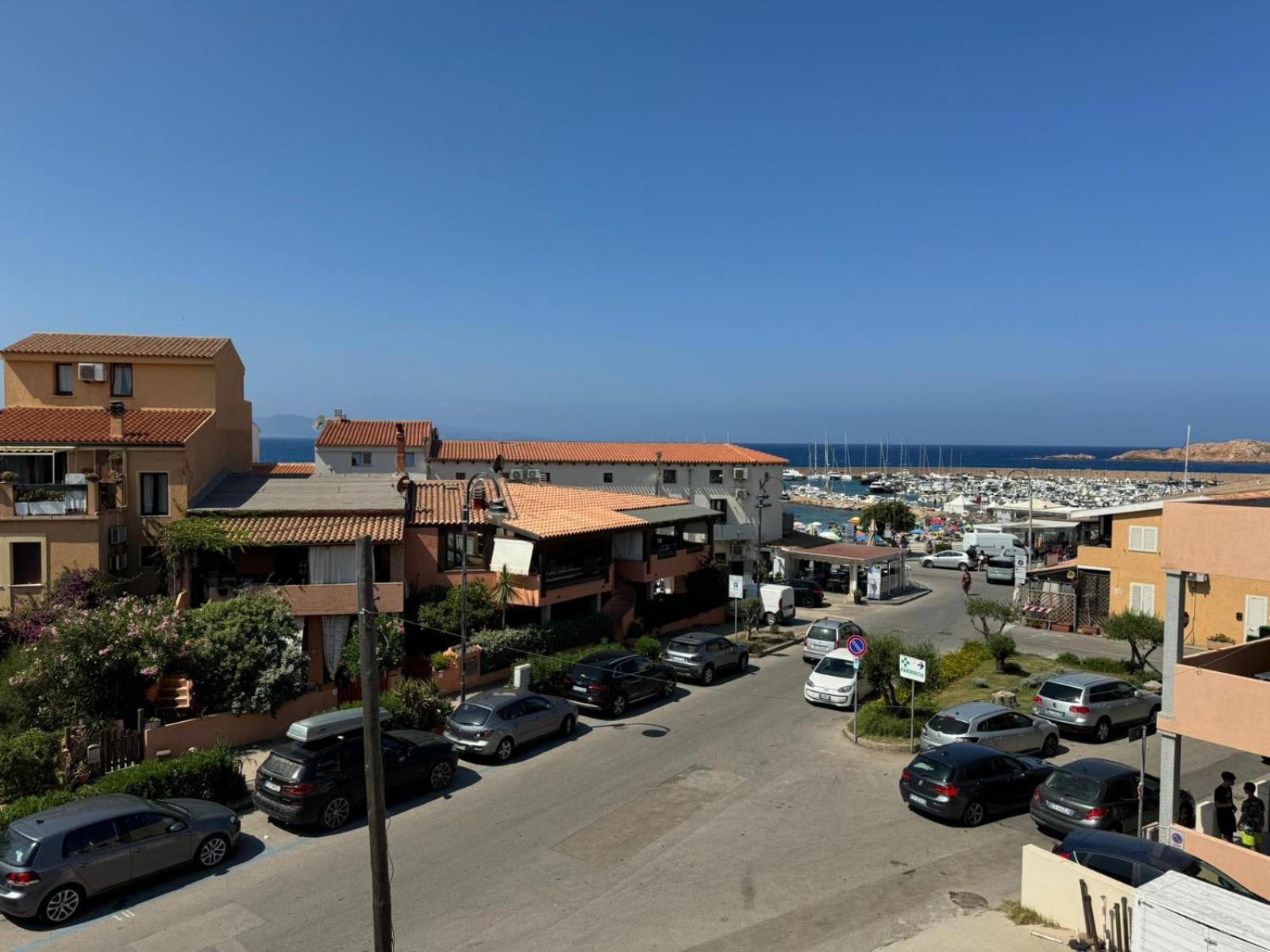 Borgo Spiaggia Isola Rossa Dış mekan fotoğraf